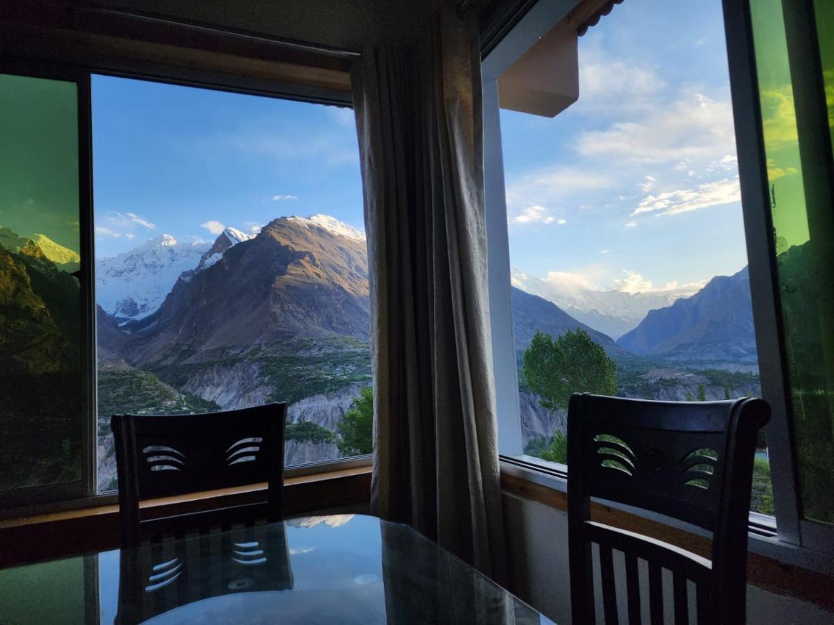 Hunza Lounge Hotell Karimabad  Exteriör bild