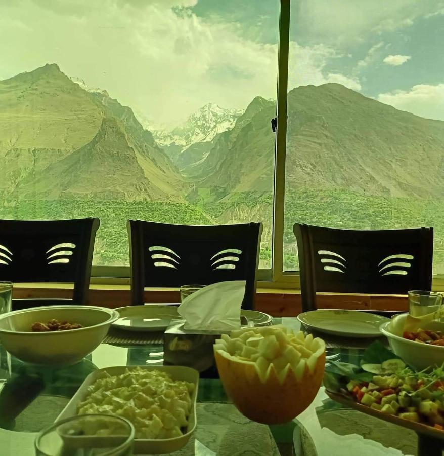 Hunza Lounge Hotell Karimabad  Exteriör bild